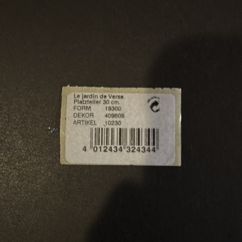 Versace Butterfly garden collection Charger - Picture 8 of 10